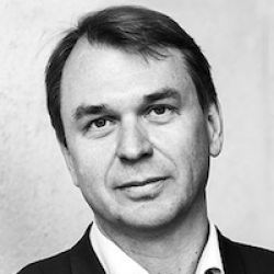 Dirk Kurbjuweit